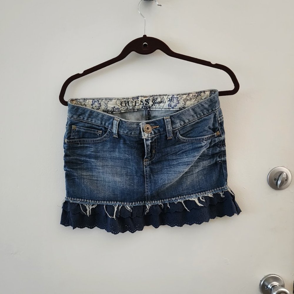 Guess Jean Mini Skirt, Size 27 EUC